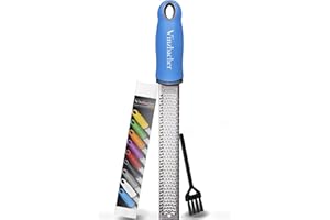 Winzbacher – Grattugia Zesteur Multifunzione | Per Parmigiano, Limone, Noce Moscata, Zenzero, Cioccolato, Aglio | Lama in Acciaio Inox Ultra Affilata | Lavabile in Lavastoviglie | Con Spazzola