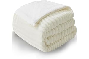 WAVVE Coperta Plaid Pile di Sherpa - Coperta a righe 220x240 cm, Bianco Beige - Coperta Pelosa- Divano/Letto Matrimoniale King, Copridivano di Microfibra Calda e Morbida