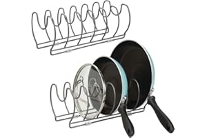 mDesign Set da 2 porta coperchi pentole per ottimizzare lo spazio – Porta padelle compatto per pensili e ripiani in cucina – Rastrelliera per cucina in metallo con 6 scomparti ciascuno – grigio scuro
