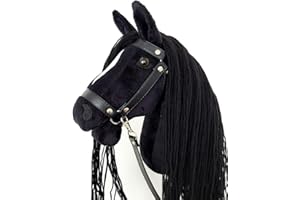 HORSE & toys Steckenpferd Ikar großes Set (Pferd auf einem Stock) + schwarzes Zaumzeug + Zügel + Apfel (Blakk)