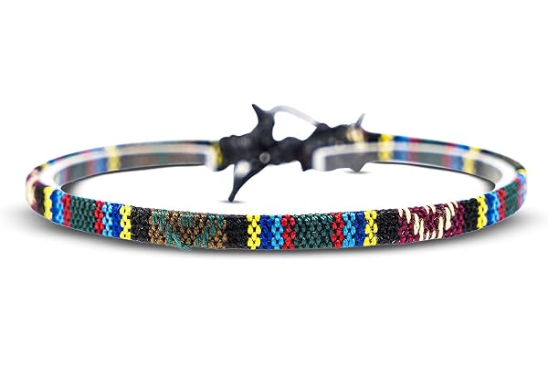 Made by Nami Bracelet surfeur pour hommes et femmes - boho hippie - accessoires de plage et de festival - fabriqués à la main - 100% coton écologique, imperméable et ajustable (Aztèque)