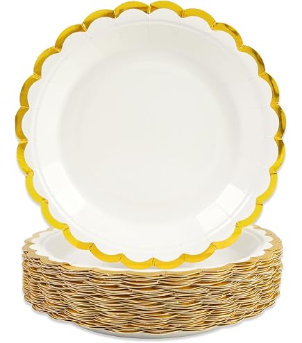 MaitianGuyou Lot de 40 assiettes en carton jetables pour anniversaire, fête, pique-nique, fête prénatale, barbecue, fête sur le vin (fraises 2#, 17,8 cm