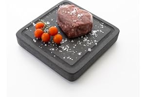 Piedra Volcánica DEKOBE para Asar Carne a la piedra- Ideal para Barbacoas y Compatible con Horno - Plancha de Piedra para Cocinar Carne como Chuletón o Solomillo - con Surco Antigoteo (19x19x3cm)