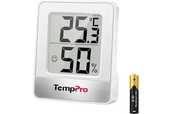 TempPro TP49 Pequeño higrómetro digital, termómetro de interior, Blanco | controlar temperatura y medir humedad para comodidad en la oficina y en casa, termómetro para reptil(Anteriormente ThermoPro)