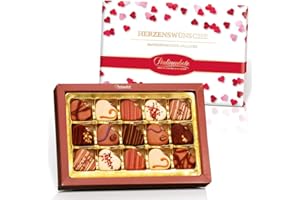 ‎PRALINENCLUB Pralinenbote – Muttertagsgeschenk mit 15 handgefertigten Pralinen Herzen deutscher Chocolatiers, das Pralinen Geschenk zum Muttertag & Vatertag - Danke Mama