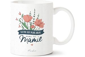 Manahia Mug Cadeau Mamie - La vie est plus jolie avec toi Mamie - Avec Boite Kraft - 330 mL, Céramique - Imprimé en France - Tasse Annonce Mamie - Noël, Anniversaire, Fête des Grands-Mères
