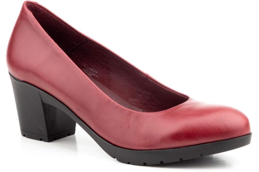 Women's Elegant Leather Pumps with Heels, Comfortable and Brand Medium or Low, Patent or Smooth Model Handmade in Spain from Size 35 to 41