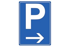 Pubblimania Señal de aparcamiento con flecha | aluminio dibond de 3 mm. Para uso en exterior o interior instalable en pared, puerta (Cm 30 x 40 con flecha a la derecha)