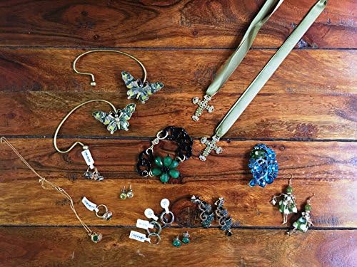 Lotto 17 Bijoux Artisan Green Emerald Green Women Necklaces Bracelets Earrings Rings Charms Handbag Hooks Bookmark – New Collection Jewels made in Italy – Last pieces in Promotion