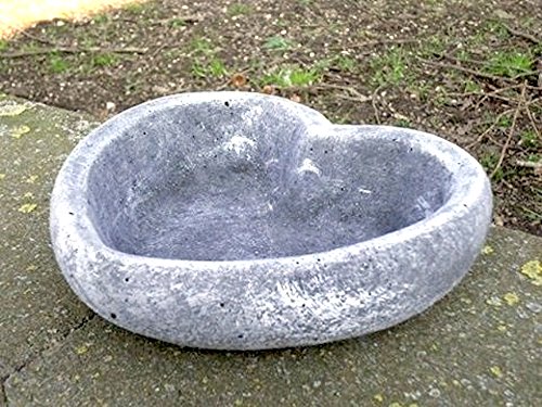 Garten Deko Grabschmuck " Pflanzschale HERZ groß *, massiver Steinguss, frostfest bis -30°C