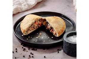 Wilfreds Traditional Meat and Vegetable Pasties – Golden Pastry Shell Filled with Juicy Meat and Vegetable Filling – 5 Pack Delivered to Your Door