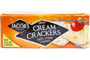 Jacob's Cream Crackers. 200g Pack (Pack of 6) by Jacob's
