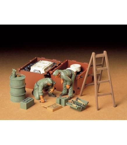 MiniArt 35358 1:35 Scale German Mechanic's Squad (4 Figures) Plastic Model Kit - Unpainted, Assembly Required