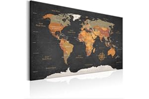 decomonkey Tableau d'broches à la carte du monde en toile avec 50 broches - 120x80 cm - Lettrage anglais - sur fond noir décoration muraleCarte de voyage à brochespour le salon, le bureau