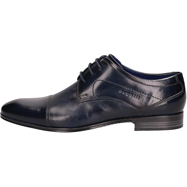 Chaussures à lacets Bugatti ARMO COMFORT cognac en vente au