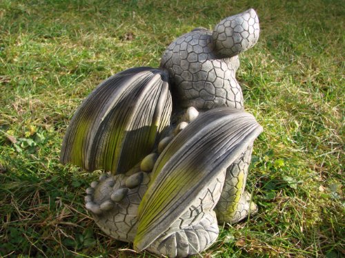 Drachenkind kratzt sich – Gargoyle Figur - 3