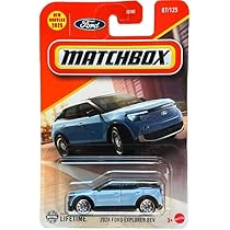 Modèle De Voiture Welly Ford Mustang Mach-E GT SUV Rouge 1/43 - Environ 12 Cm, Portes Ouvrantes, Roues Pivotantes