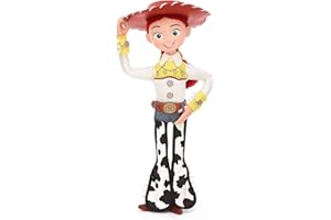 Disney Store Official Figurine Interactive Jessie, Toy Story des Studios Pixar, 36 cm/14", Figurine Cowgirl Interactive avec mécanisme à Tirette, Plus de 15 répliques en Anglais, à partir de 3 Ans
