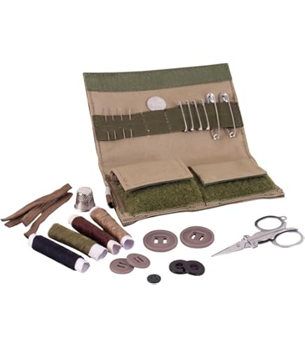 CIVIL WAR SEWING KIT OR "HOUSEWIFE" OF CHARLES E. DEARING 16th MAINE, CAPTURED AT GETTYBURG - Horse Soldier