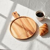 Deconox Doğal Akasya Ahşap Yuvarlak Sunum Tahtası ve Servis Tepsisi &ndash; 28.5 cm &Ouml;zel Motif Desenli ve Kulplu Pizza, Peynir ve P