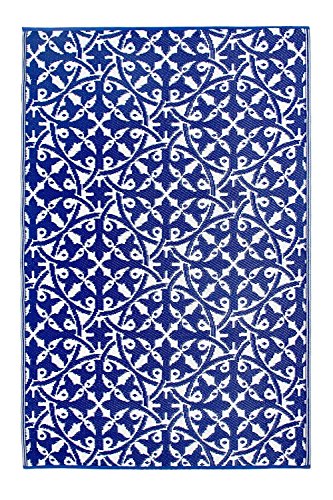 Fab Hab - Tappeto Reversibile, per Interni ed Esterni, Resistente alle intemperie, San Juan in Blu Scuro (90 cm x 150 cm)