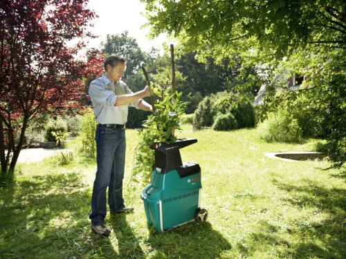 Bosch DIY Leisehäcksler AXT 25 TC, praktischer Stopfer, Fangbox, Karton (2500 W, Materialdurchsatz 230 kg/h, max. Schneidekapazität-Ø 45 mm) - 4