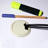 Badem10 Masa &Uuml;st&uuml; Kablo Kanalı Deliği Kapağı Masa Kapağı 6 cm Krem