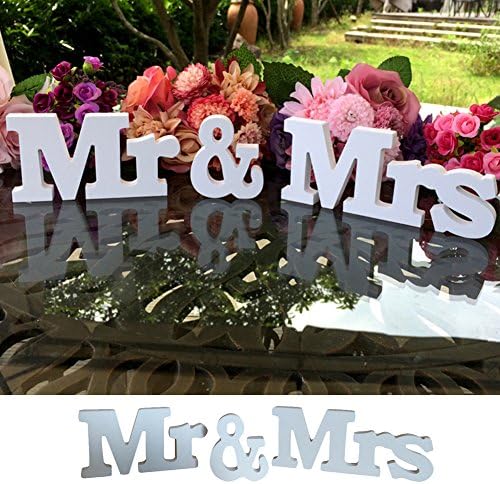 Elegnat Wooden Freestanding Letters Vintage Exquisite Natural Wooden Letters White Mr & Mrs Signs for Wedding Sweetheart Table and Receptions Table Decorations