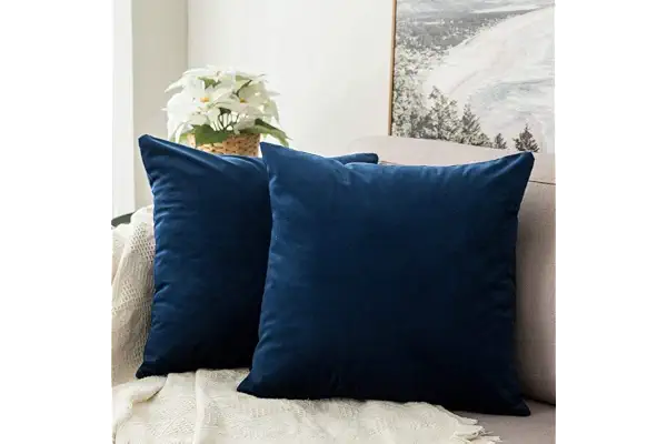 MIULEE Funda Cojines de Terciopelo para Sofa Suave Fundas de Almohada de Cama Silla Color Solido Cremallera Oculta Decoración para Sala de Estar Dormitorio Habitacion 2 Piezas 45x45cm Azul Oscuro