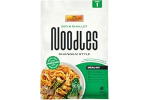 Lee Kum Kee Soy & Shallot Noodle Kit 113 g (Pack of 1) - Shanghai Style Knife-cut Noodles with Seasoned Soy Sauce, Aromatic Shallot Oil and Umami Mushroom Powder, Ready in 5 Minutes, Serves 1