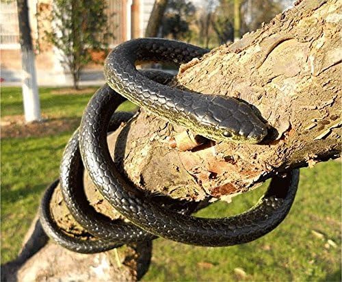 New DG? Realistic Rubber Lifelike Snakes Scary Gag Gift Funny Prank Joke Toy Halloween Gift 52 Inch by New DG
