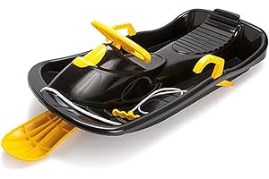 ‎DANTOY Dantoy - Lenkschlitten für Kinder ab 3 Jahren - Schlitten - mit Lenkrad und Bremsen und Seil mit Griff - Kinderschlitten für den Wintersport - Hergestellt in Dänemark