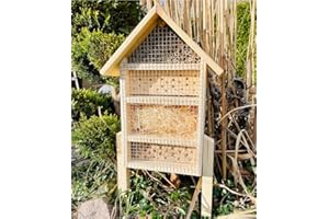DARLUX massives handgefertigtes L Insektenhotel aus Holz I Haus 51 x 28 x 16 cm (HxBxT) I mit Ständer Höhe 71 cm I Wildbienen Nisthilfe I Bienenhotel I Insektenhaus I wetterfest I Natur farbig