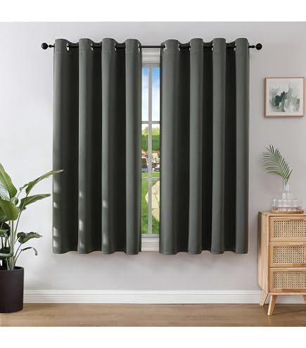 DWCN Tende Oscuranti con Occhielli, 2 Pezzi Tende Termiche Isolanti per Soggiorno e Camera da Letto, Tende Natalizie Rosso, 140x215 CM (Larghezza x Altezza