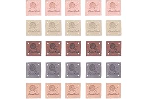 MiaLover 50 Stück PU Handmade Label Handmade Schreibwaren Labels zum annähen Handgemacht EinnäHen Textiletiketten Labels Verzierung Strickzubehör mit Löchern für DIY-Kleidung, 2.5x2.5cm, 5 Farben
