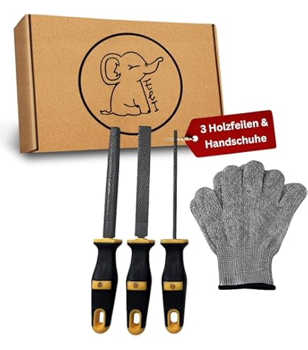 Oranje Bouwvakker, Veiligheidsbril, Handschoenen En Het Meten Van Band Voor Het Werk Aangaande Houten Achtergrond Image91653938