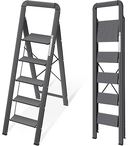 Hymer Trapladder 2 x 6 treden (aan beide zijden beloopbaar, spreidbeveiliging, grote lederen schoenen, standhoogte ca. 0,91 m) 602412