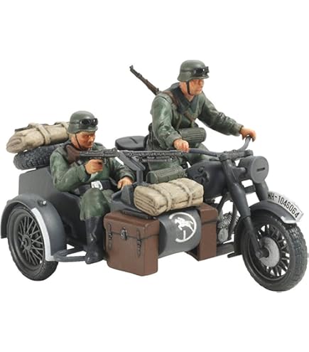 Rye Field Model Volkswagen Typ 87 Bausatz 1:35 - Mit Vollem Interieur