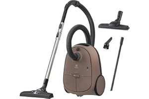 Electrolux 600 Clean, Aspirateur avec Sac, Commandes aux Pieds, 50% de Plastique Recyclé, Filtre Hygiène 12 Lavable, Cordon 12m XXL, EB61C3WBL, Marron