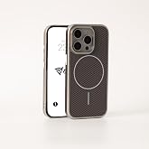 Babilden iPhone Karbon Fiber G&ouml;r&uuml;n&uuml;ml&uuml; M-Safe Destekli Ultra Korumalı Slim Fit Kılıf (G&uuml;m&uuml;ş, iPhone 15 Pro)
