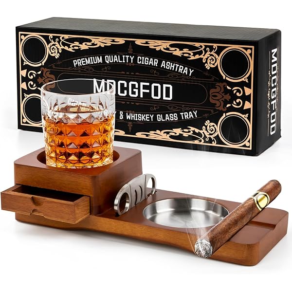 Le petit Larousse des cigares : Tesson, Guillaume: Amazon.co.uk: Books