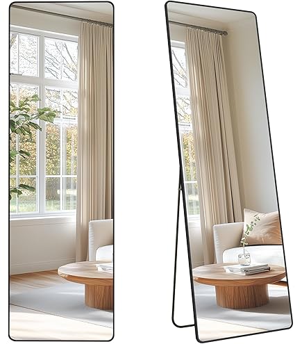 Specchio ovale in legno di Anna Castelli Ferrieri, Kartell | Deesup