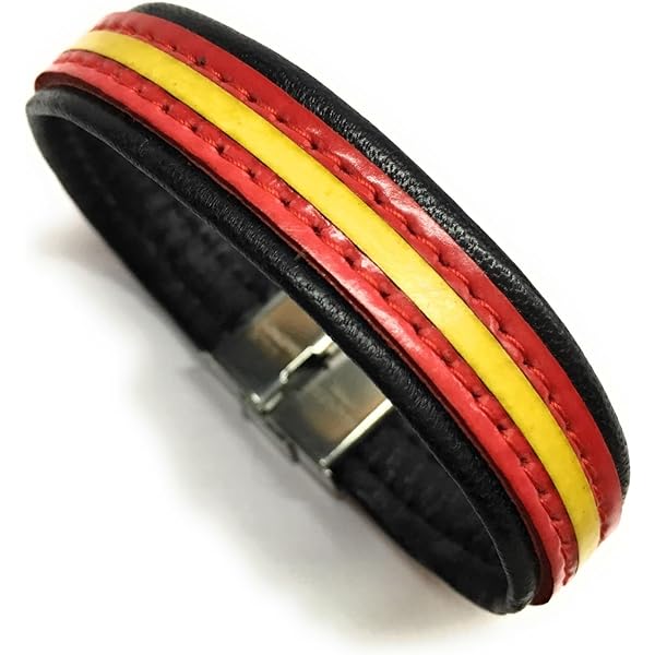 Lorelay Broches: Pulseras de cuero bandera de España
