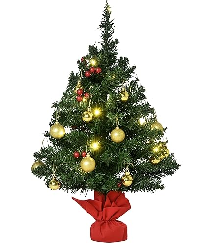 Vector gekleurde kawaii kerstboom met ster Schattig dennenboom karakter illustratie geïsoleerd