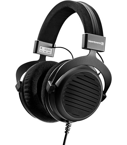 beyerdynamic DT 990 PRO Limited Black Edition 250 omów