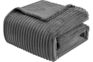 ‎WOLTU WOLTU Kuscheldecke Flanell Flauschig, Wohndecke Fleecedecke warme Decke, Sofadecke mit Streifenmuster, die zusätzlich eine dekorative Funktion aufweist, Überwurf für Bett Couch, 220x240 cm Dunkelgrau