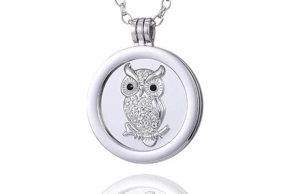 Morella Collier pour Femme 70 cm Acier Inoxydable avec Coin Pendentif 33 mm dans Une Pochette en Velours différents modèles