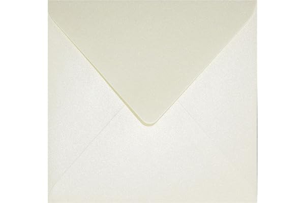 Netuno 25 enveloppes carrées crèmes 153x153mm Aster Metallic Cream rabat pointu enveloppes nacrées enveloppes brillantes métallisées pour invitations anniversaires mariage cartes de vœux Noël