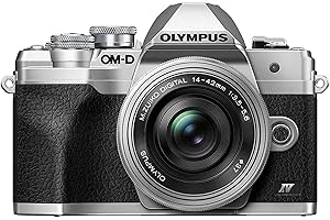 Kit d'appareil Photo Micro Four Thirds Olympus Om-D E-M10 Mark IV, capteur 20 MP, viseur électronique, vidéo 4K, Wi-FI, Argent - Comprend l'objectif M.Zuiko Digital Ed 14-42mm F3.5-5.6 Pancake Argent