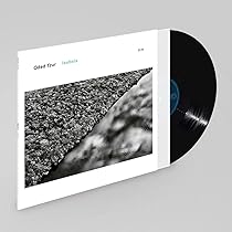 Here Be Dragons: Amazon.com.be: CDs & Vinyl